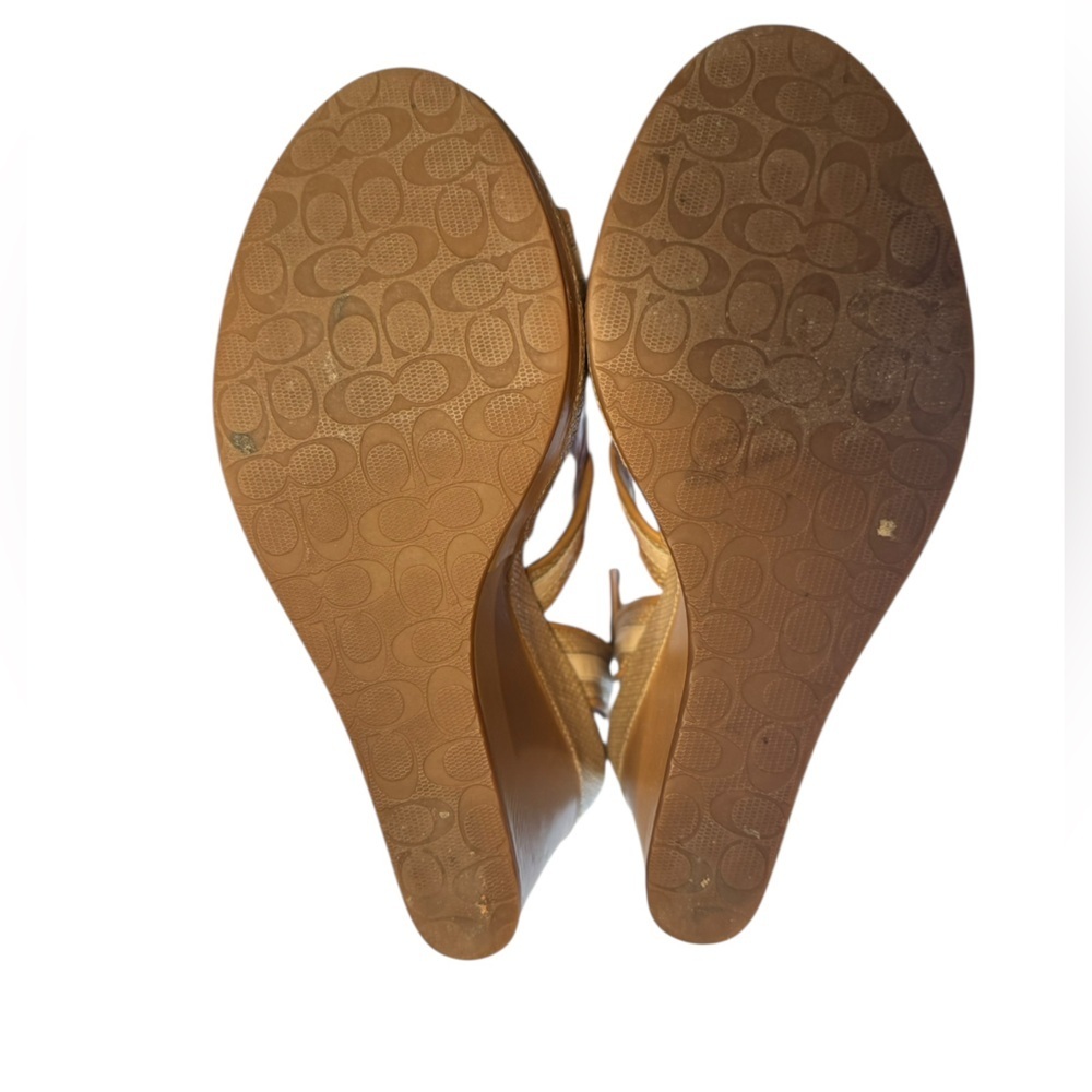 Coach Mariah Gold Raffia Wedge Sandals Size 7B Y2K Resort Glam Platform Heels - Picture 6 of 9